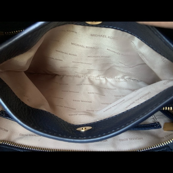 MK shoulder bag - Picture 6 of 13